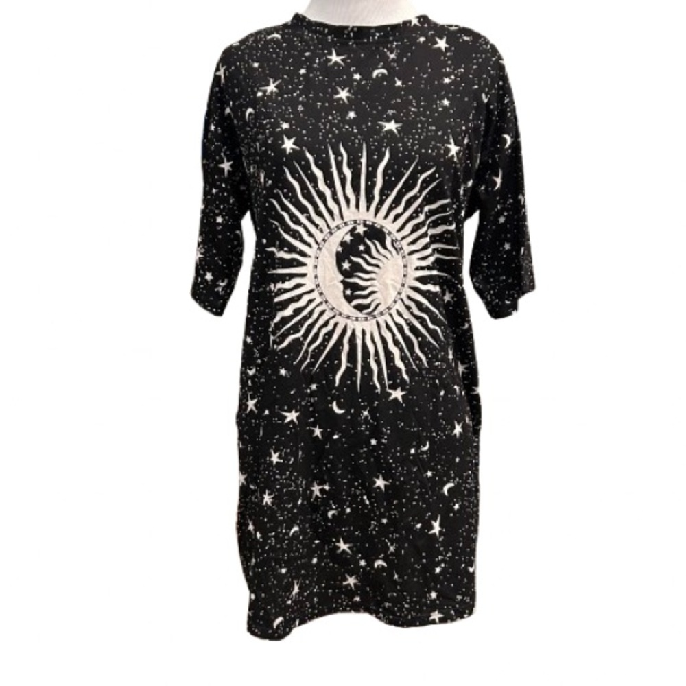NWT Motel Rocks Celestial Oversized T-Shirt Dress Sun & Moon Size M Tagged XXS